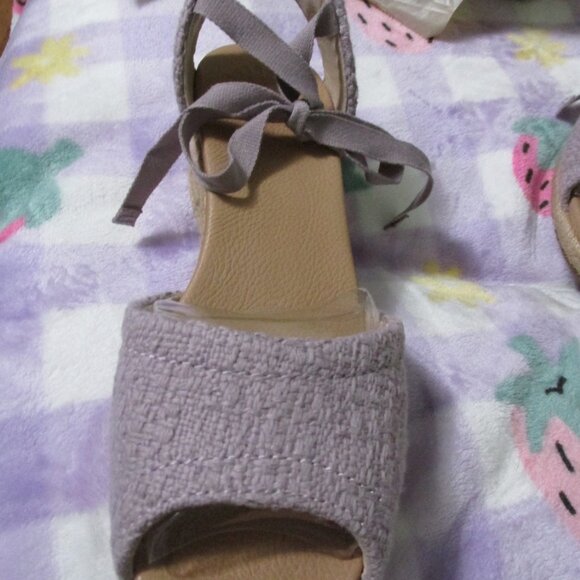 UGG Woman's wedge sandal - Picture 5 of 10